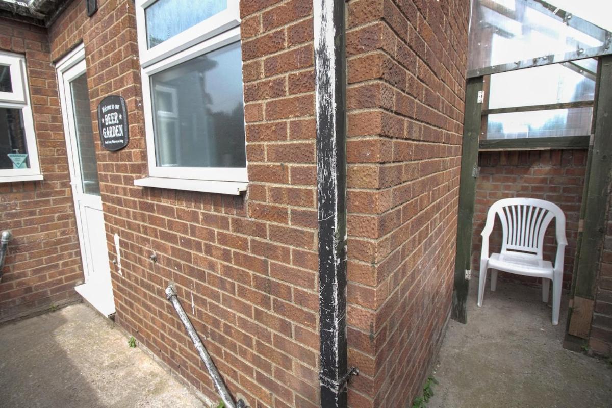 Egton St - Stylish House With Parking, Near Town! Vila Kingston upon Hull Exterior foto